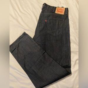 Men’s Levi jeans.